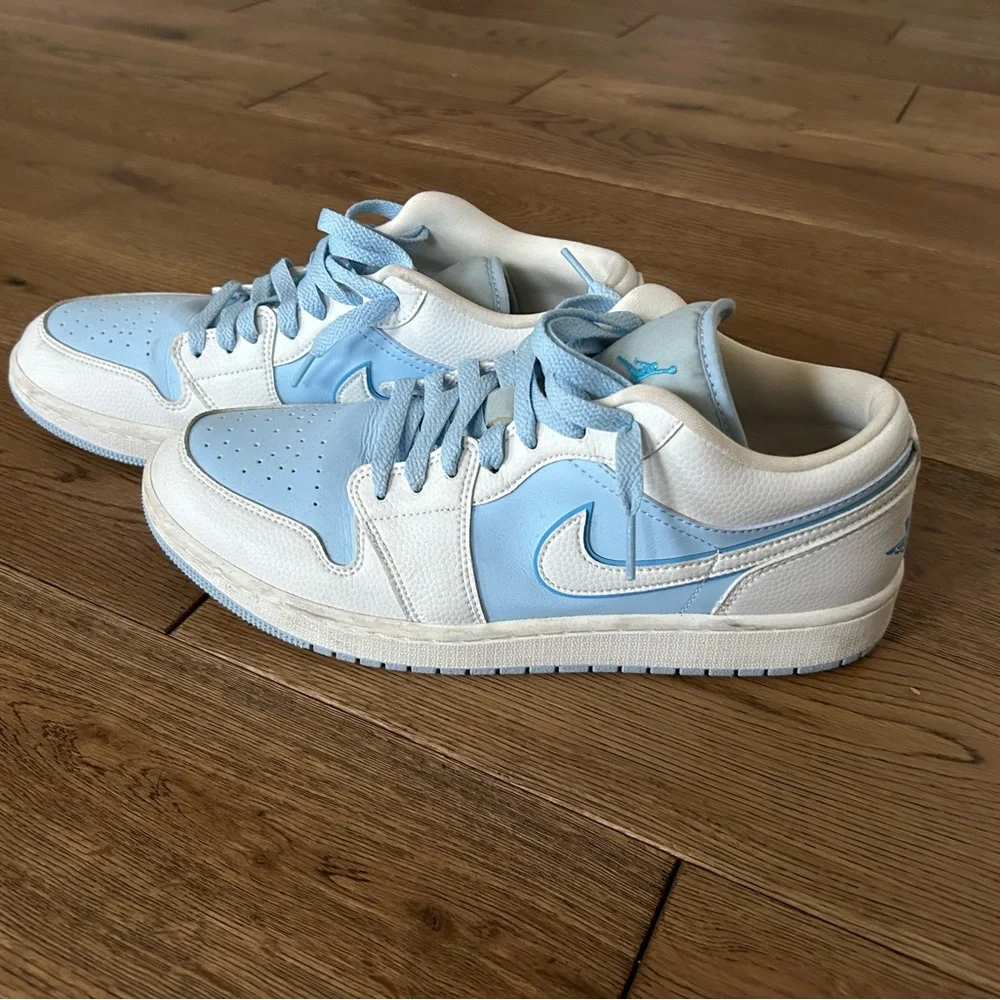 Nike Air Jordan Low in Light Blue and White - Picture 1 of 4